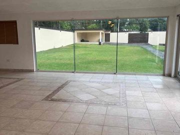 Venta de Quinta en Santiago NL