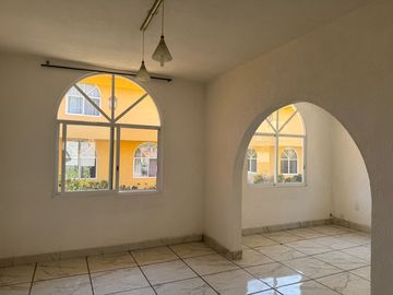 CASA EN FRACC. BRISAS DE CUAUTLA