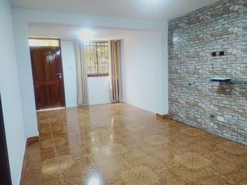 🏡✨ ¡Venta De Casa En Urb.Retablo Con Patio/Terraza Interior✨