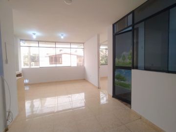 🏡✨ ¡Venta De Casa En Urb.Retablo Con Patio/Terraza Interior✨