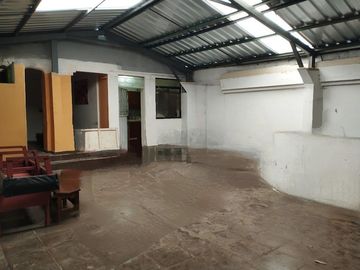 CASA EN VENTA, JUAN DE SALINAS, CENTRO DE QUITO