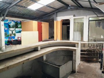 CASA EN VENTA, JUAN DE SALINAS, CENTRO DE QUITO