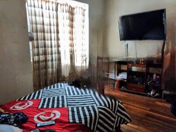CASA EN VENTA, JUAN DE SALINAS, CENTRO DE QUITO