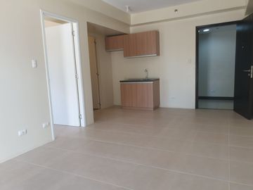Condo for sale in SERIN EAST Tagaytay