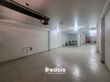 VENTA EDIFICIO 5 PISOS EN SANTA ANITA
