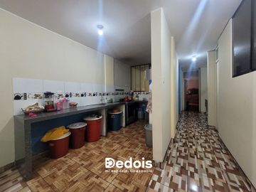 VENTA EDIFICIO 5 PISOS EN SANTA ANITA