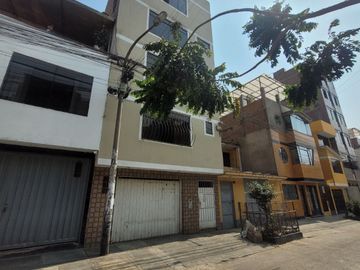 VENTA EDIFICIO 5 PISOS EN SANTA ANITA