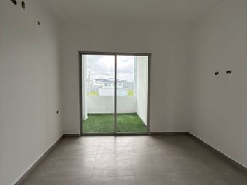 HERMOSA PROPIEDAD EN VENTA URB. PRIVADA