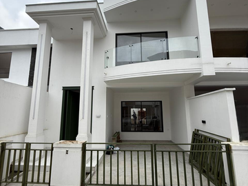 PROPIEDAD EN VENTA SECTOR PRIVADO