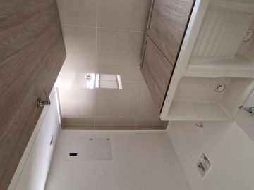 VENDO APARTAMENTO NUEVO A ESTRANAR EN VALLE DEL LILI, CALI COLOMBIA