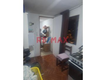 Se Vende Duplex En Los Proceres (2 Depas Independientes)