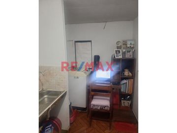 Se Vende Duplex En Los Proceres (2 Depas Independientes)