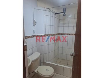 Se Vende Duplex En Los Proceres (2 Depas Independientes)
