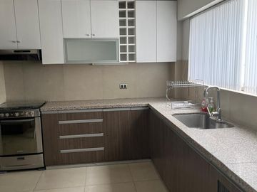 EN VENTA DEPARTAMENTO DÚPLEX EN CAYMA