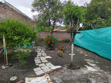 CA31 SE VENDE CASA EN ANDALUCIA EXCELENTE UBICACIÓN Y PATIO EN TIERRA