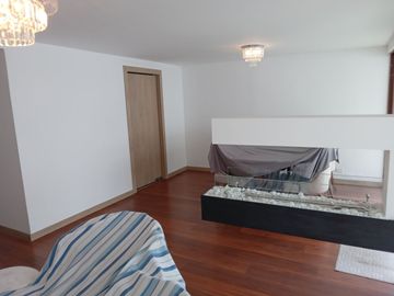 Venta Hermosa Casa Sector Reservorio Guangopolo.