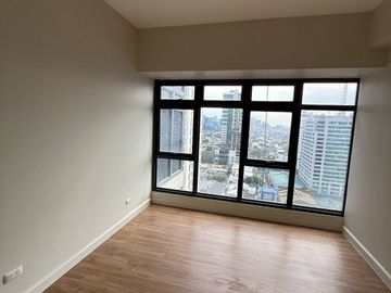 Precious Newly Turnover Unit at Sandstone at Portico 2BR Unit