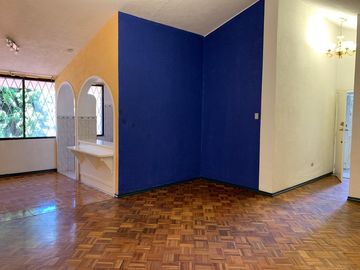 En Venta Hermosa Casa Rentera Monteserrin – Norte de Quito Proyecto Inmobiliario