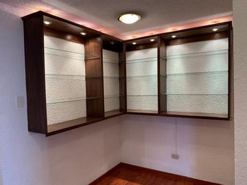 En Venta Hermosa Casa Rentera Monteserrin – Norte de Quito Proyecto Inmobiliario
