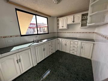 En Venta Hermosa Casa Rentera Monteserrin – Norte de Quito Proyecto Inmobiliario