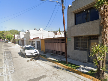 CASA EN VENTA CUMBRES DE MALTRATA, LOS PIRULES, TLALNEPANTLA