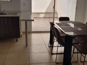 Casa en Gran Oportunidad para Inversionista