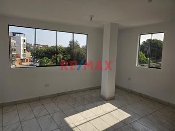 📍San Martín De Porres – Departamento Amplio Frente A Parque