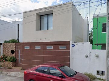 CASA EN VENTA CALLE 28, SAN PEDRO CHOLUL, MÉRIDA
