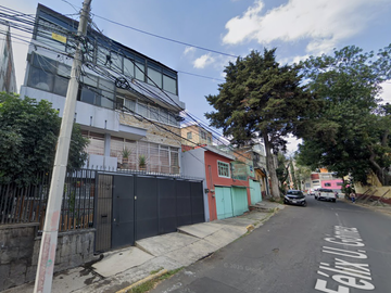 Casa en Calle Félix U. Gómez, Col. Cove, Álvaro Obregón, CDMX.