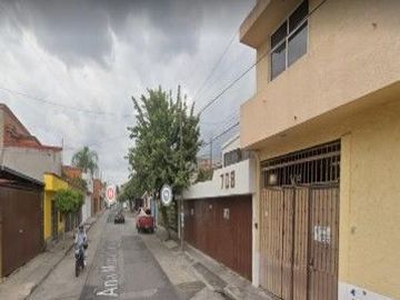 VENTA DE CASA MORELIA MICHOACAN CALLE ANA MARIA GALLAGA