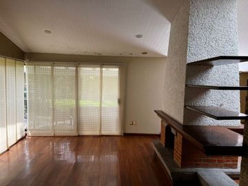 CASA EN VENTA DE 1 PISO EN PUEBLA, ZAVALETA, SANTA CRUZ BUENAVISTA, IDEAL PARA UN ASILO, DEPARTAMENTOS