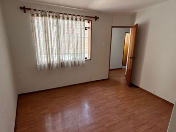 VENTA DE CASA EN SURCO DE 3 PISOS – ZONA MUY TRANQUILA
