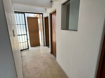 VENTA DE CASA EN SURCO DE 3 PISOS – ZONA MUY TRANQUILA