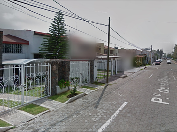 CASA EN VENTA EN VILLAS DE IRAPUATO