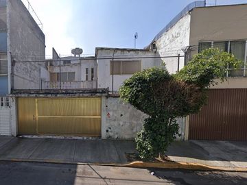 Venta de casa en  Ex Hipódromo de Peralvillo, Cuauhtémoc, 06250 Ciudad de México, CDMX