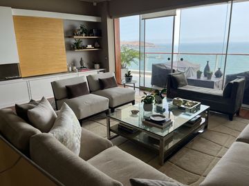 Venta exclusivo dpto. con vista panorámica al mar en la mejor zona de Barranco