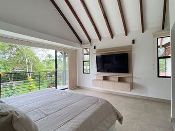 VENDO CASA FINCA EN ROZO AREA 5.500  VALOR $2.600.000.000