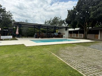 VENDO CASA FINCA EN ROZO AREA 5.500  VALOR $2.600.000.000