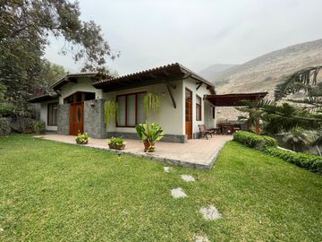 En Venta Bellìsima Casa En Exclusiva Urbanizacion 