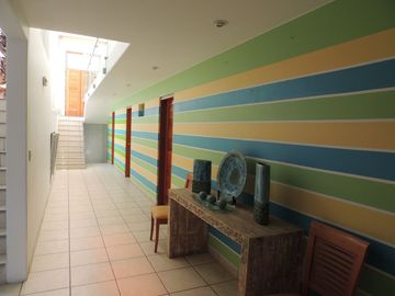 Venta espectacular casa de playa en las Lagunas de Puerto Viejo con 8 dorm