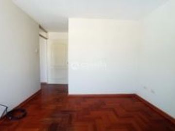 Departamento en 5to piso en Magdalena