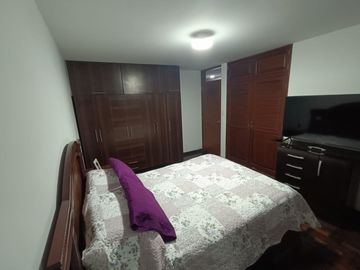 🏡 ¡ALQUILO DEPARTAMENTO CON 3 DORMITORIOS CON VISTA INTERNA DENTRO DE CONDOMINIO