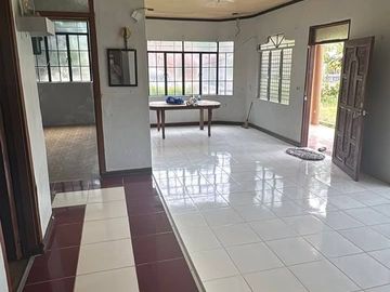 Affordable house in the center of Panglao Bohol