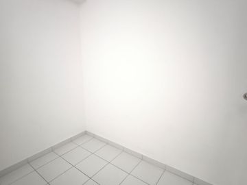 Venta de Dúplex en primer piso con terraza – Miraflores