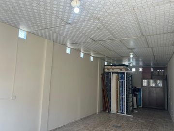 VILLAMIL PLAYAS VENDO CASA CON DORMITORIOS EN PLANTA BAJA Y SALIDA AL MAR