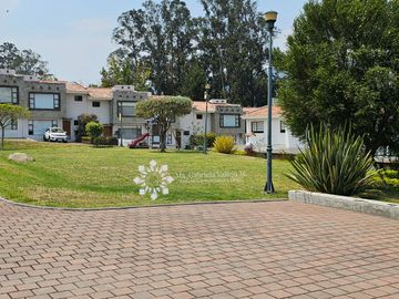 En venta Casa en Chaullabamba, de 4 dormitorios, Cuenca Ecuador