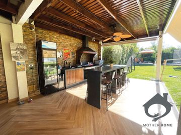 Casa Mediterránea en Venta – Condominio El Refugio 1, Piedra Roja, Chicureo