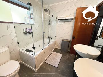 Casa Mediterránea en Venta – Condominio El Refugio 1, Piedra Roja, Chicureo