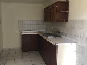 COMODO DEPARTAMENTO EN VENTA SECTOR COMERCIAL