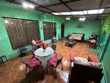 Se Vende Amplia Casa $140.000.000 en Pedro Aguirre Cerda